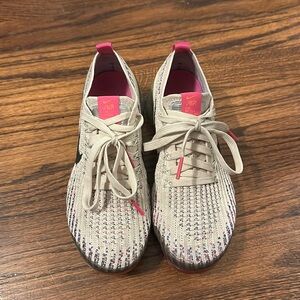 Nike VaporMax (Women’s)